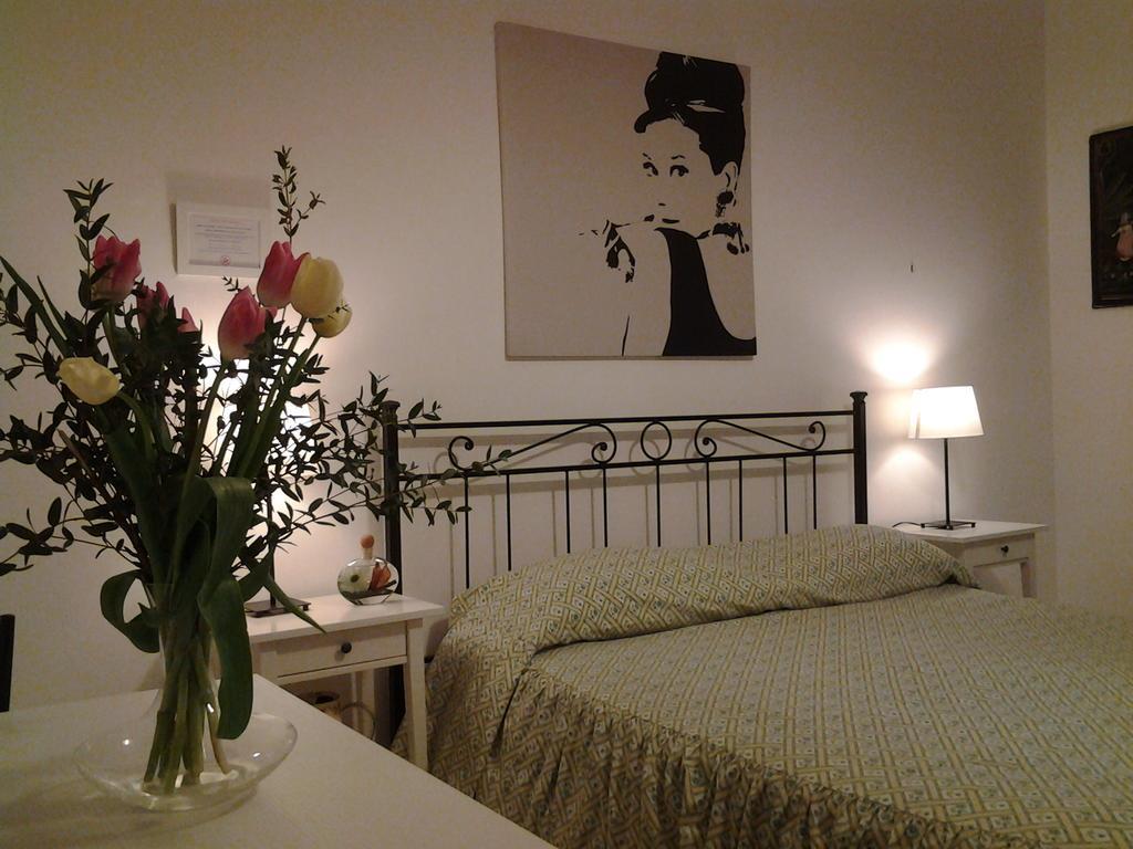 B&B Trastevere In Bed ローマ 部屋 写真